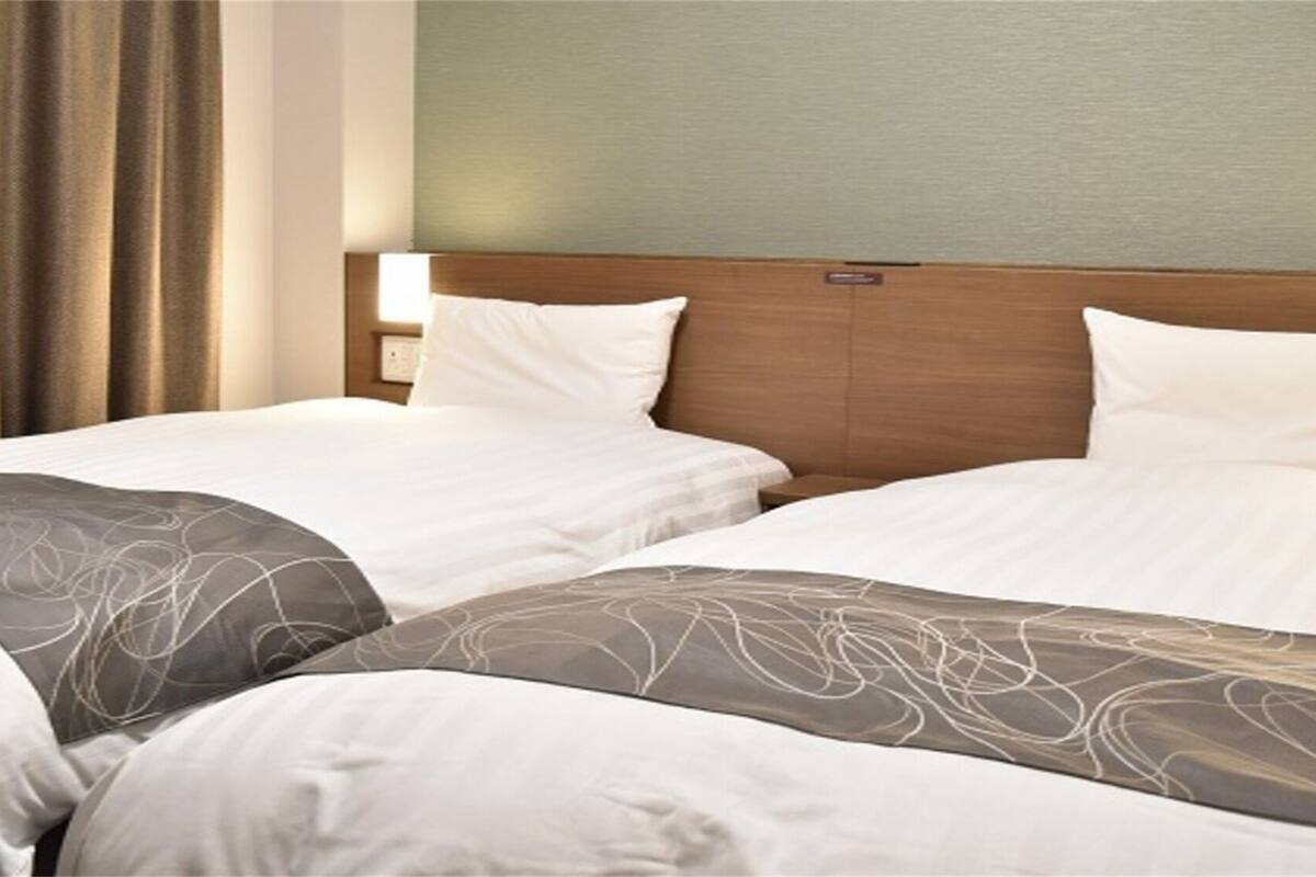 in-room safe, desk, free wifi