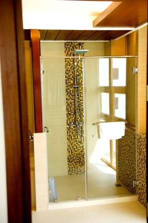 Bathroom - Skinetics Wellness Center Boutique Hotel (Iloilo)