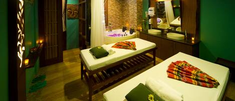 Sauna, steam room, body treatments, body wraps, body scrubs, facials