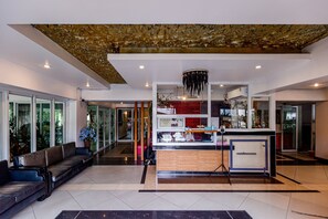 Lobby - Latin Garden (Bangkok)