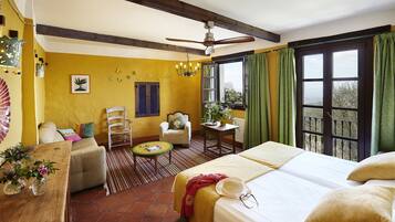 Kamer, 1 twee- of 2 eenpersoonsbedden (El Jardin) | Een minibar, een strijkplank/strijkijzer, gratis babybedden, gratis wifi