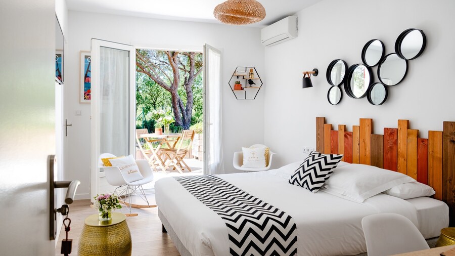 Hôtel Les Volets Rouges - Cassis