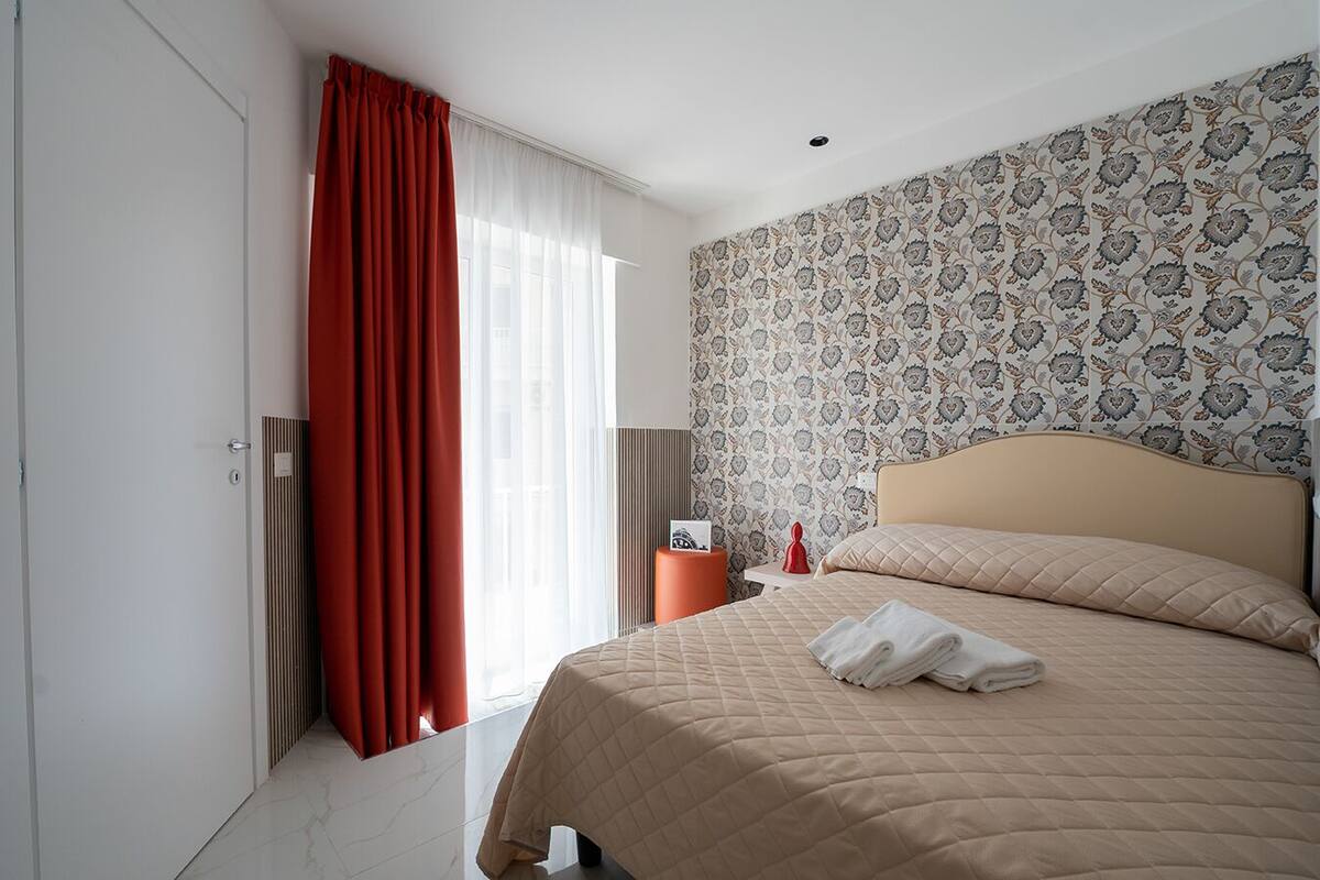Standard Room, 1 Bedroom, Non Smoking, Annex Building (via alcide DE GASPERI 45) | Premium bedding, in-room safe, WiFi (free), bed sheets