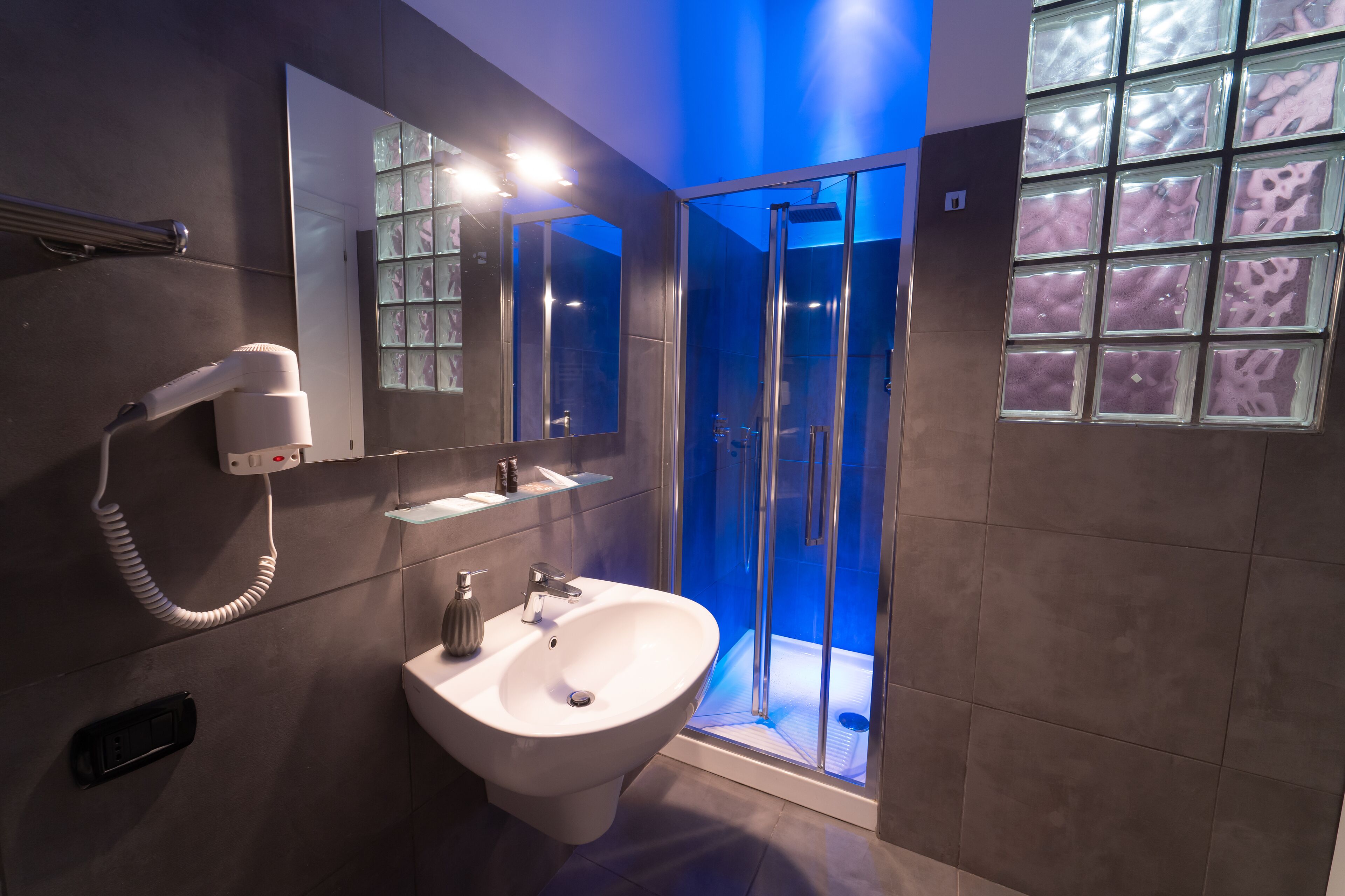 Foto - Le 4 Stagioni Dante's Suites H Napoli Centro, by ClaPa Group