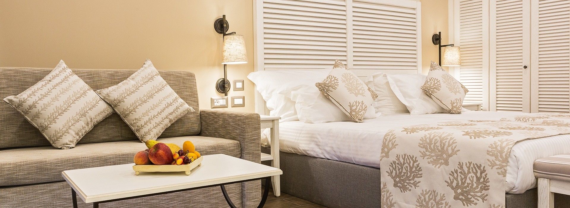 free minibar items, in-room safe, desk, free wifi