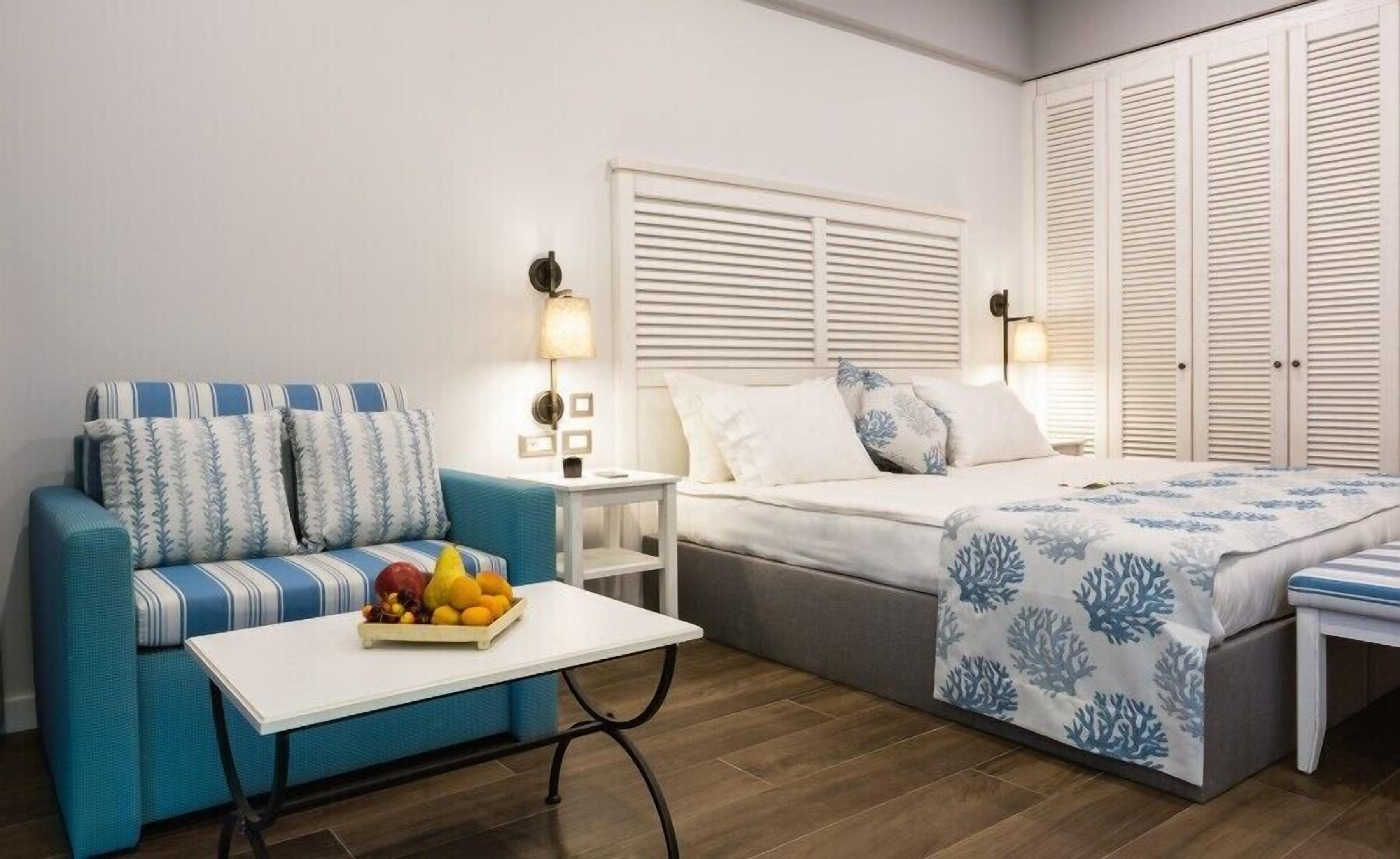 free minibar items, in-room safe, desk, free wifi