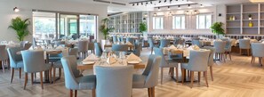2 restaurants; breakfast, lunch, and dinner served - Thassos Grand Resort (Thasos)