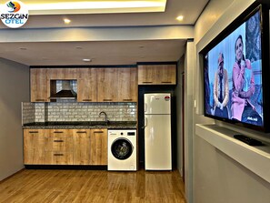 Familie bungalow | Woonruimte | Televisie