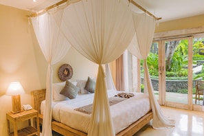 Deluxe Premier Double Room | Premium bedding, minibar, in-room safe, desk