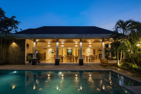 La Berceuse Resort and Villa Nusa Dua by Taritiya Collection – Affordable hotel in Nusa Dua