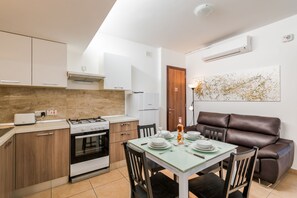 Panoramic Penthouse, Sea View | Interior detail