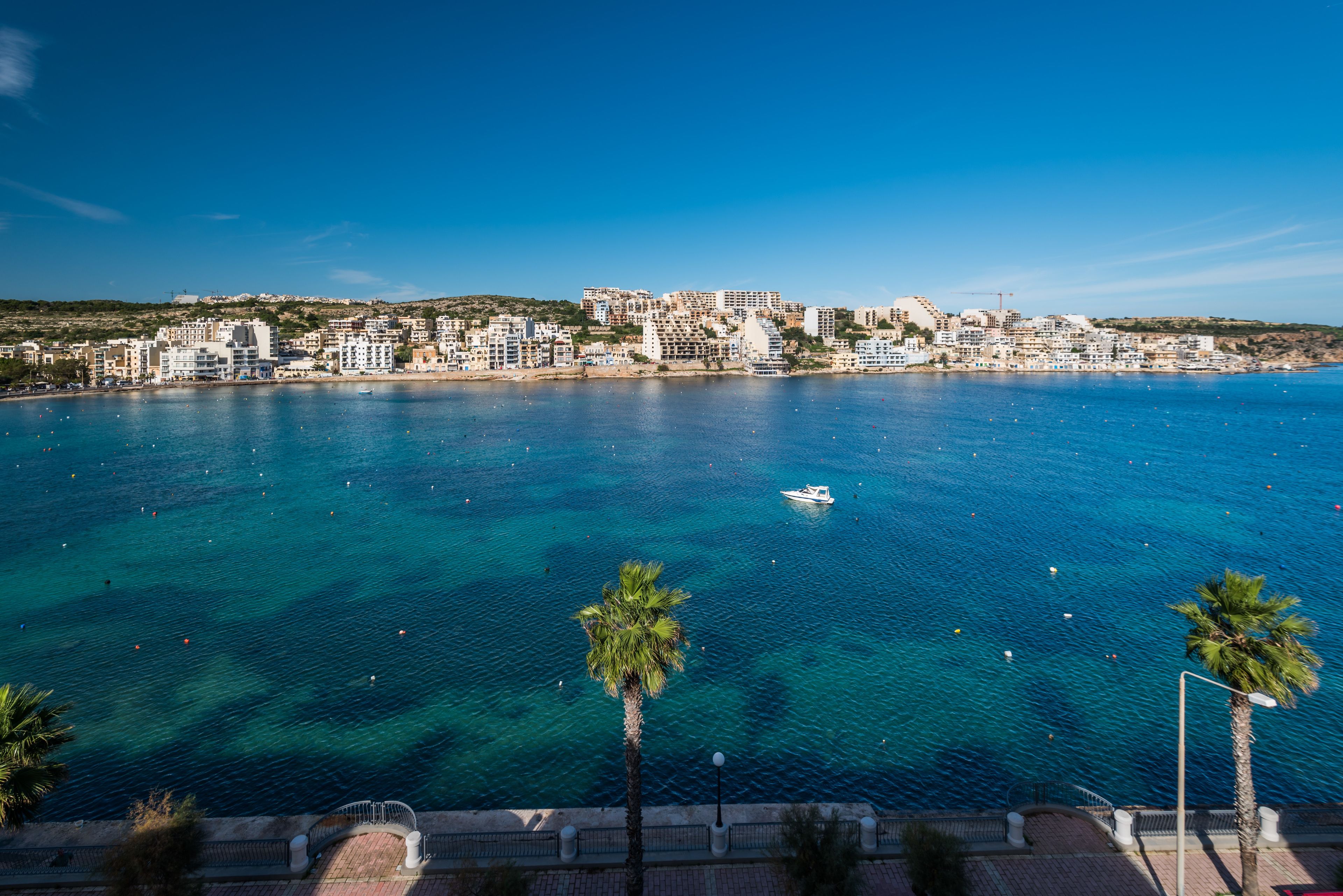 Penthouse panorámico, vista al mar | Vista a la playa o el mar