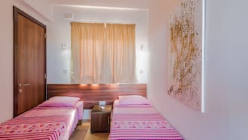 Panorama penthouse, uitzicht op zee | 2 slaapkamers, een bureau, verduisterende gordijnen