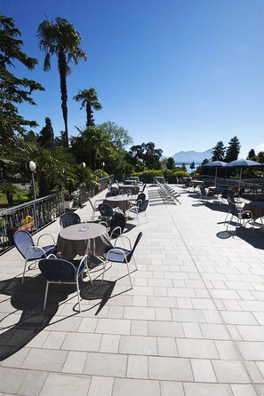 Terrace/patio - Hotel Alpi (Baveno)
