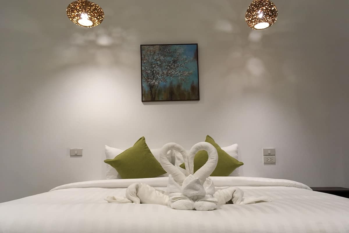 basic double room, 1 bedroom | desk, laptop workspace, free wifi