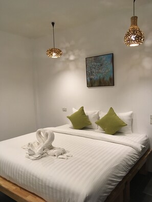 Basic Double Room, 1 Bedroom | Desk, laptop workspace, free WiFi - Benjamin Hut (Ko Pha-ngan)