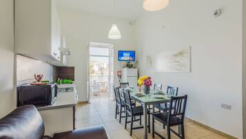 Panoramic Apartment, Sea View | Interior detail