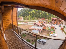 Standard Double Room with Sofa Bed and Balcony | Balkon