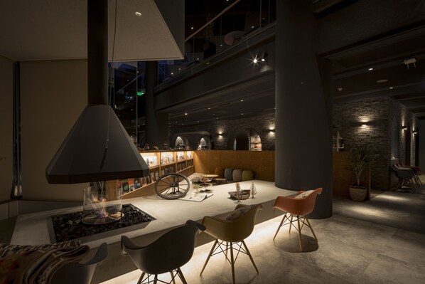 Lobby lounge - Ashibetsu Onsen Starlight Hotel (Ashibetsu)