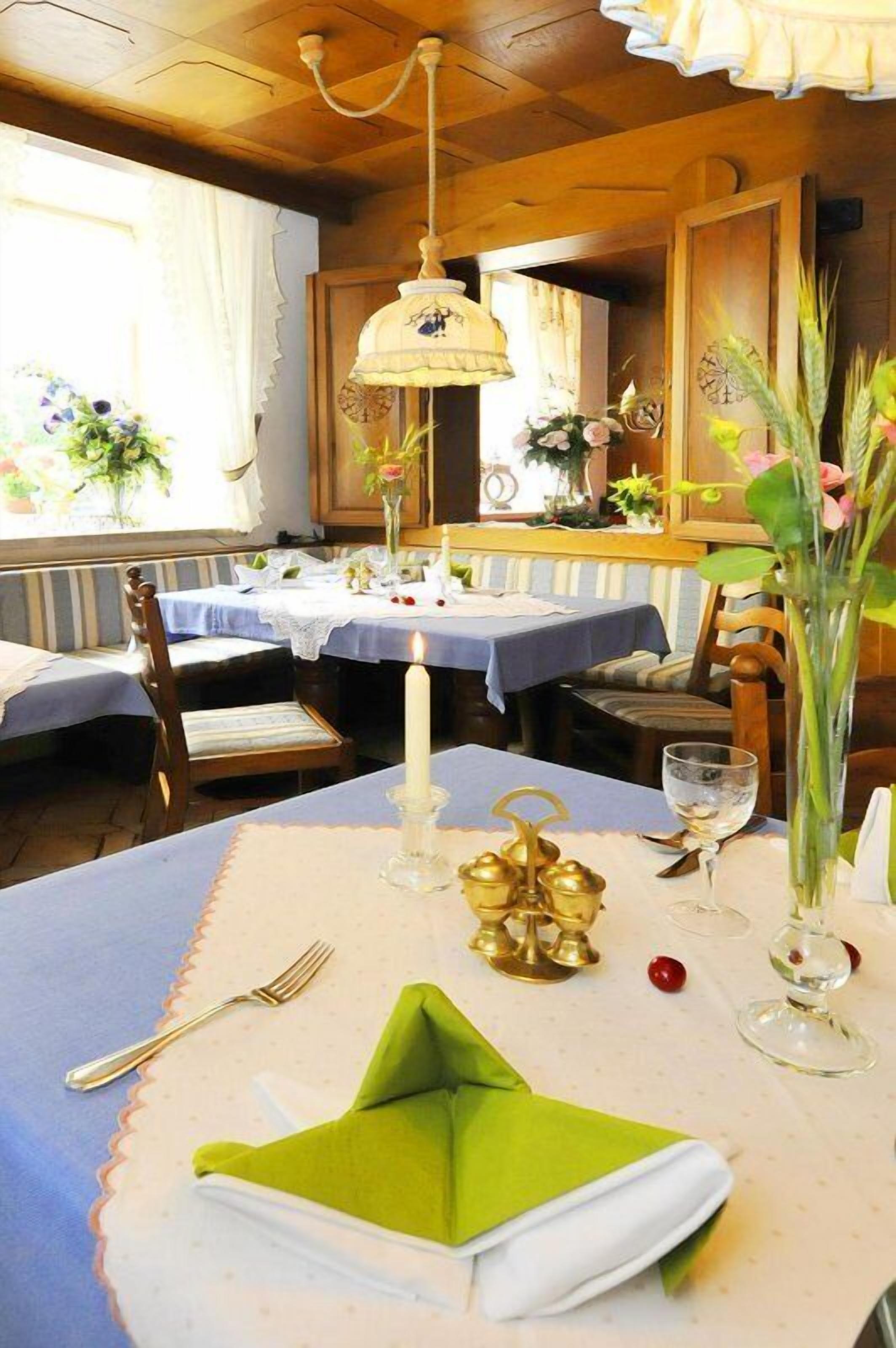 lunch and dinner served, local cuisine