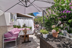 Apartment, Terrace, Balcony, Sea View | Terrace/patio - Villa Roza (Trogir)