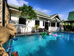 Outdoor pool - The Siam Place Pool Villa (Pattaya)