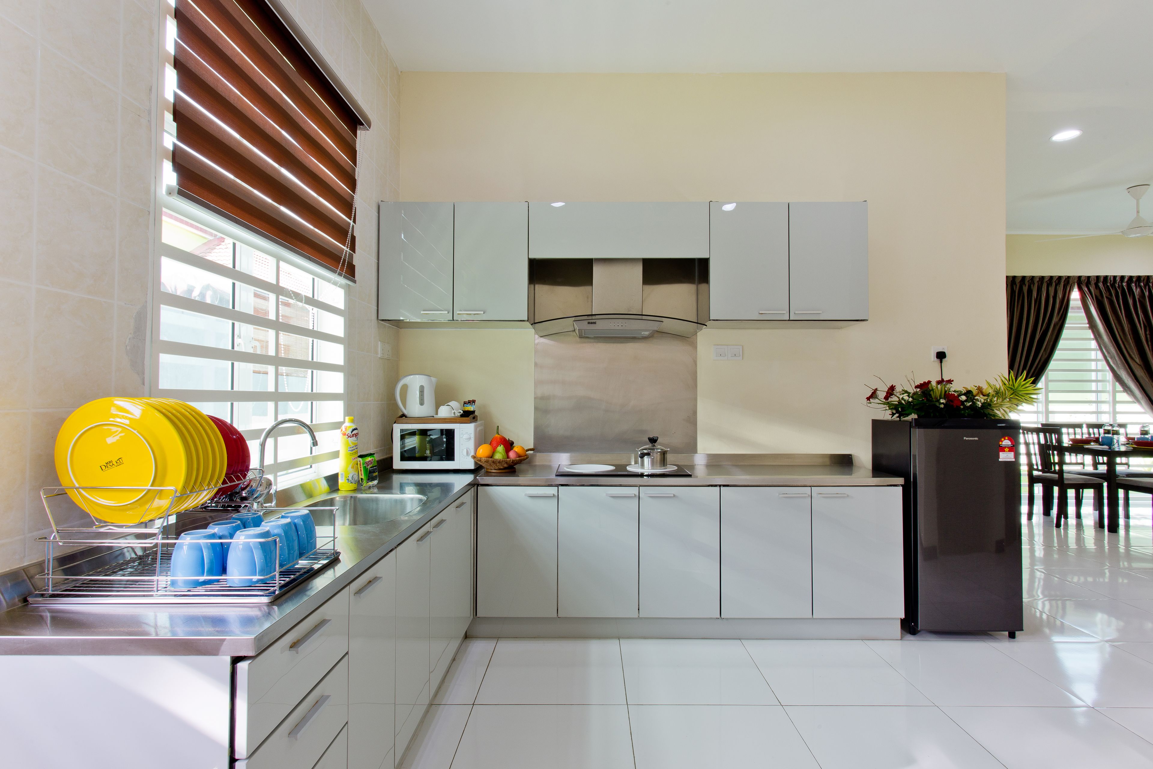 House, 3 Bedrooms (Phase 1) | Private kitchen | Full-size fridge, microwave, stovetop, coffee/tea maker