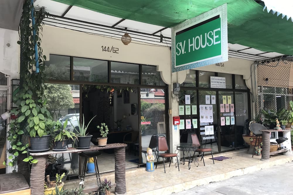 SV. HOUSE