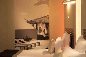 Comfort kamer, 1 twee- of 2 eenpersoonsbedden | Luxe beddengoed, een kluis op de kamer, een bureau