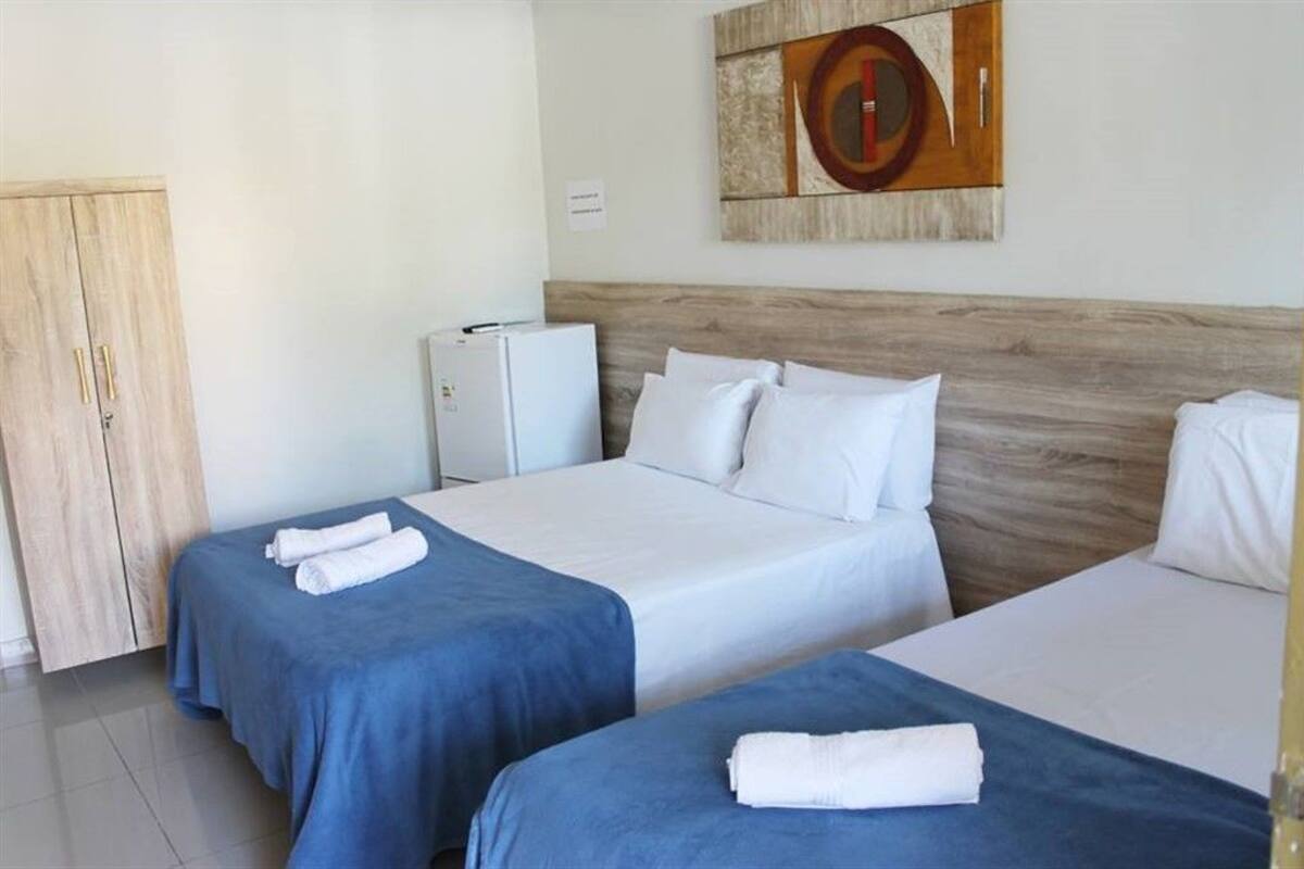 Habitación superior con 2 camas individuales | Minibar, tabla de planchar con plancha y wifi gratis