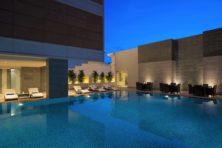 Terrace/patio. Radisson Blu Hotel, Jeddah Al Salam