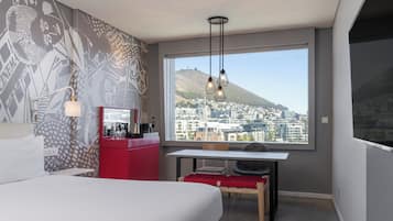 Superior Room, Mountain View | Minibar, in-room safe, desk, laptop workspace