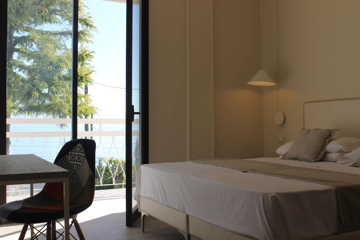 Doppel- oder Zweibettzimmer, Balkon