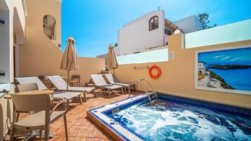 Piscina externa sazonal