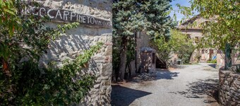 Borgo Carpineto