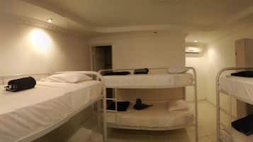 Classic Shared Dormitory, Women only, Shared Bathroom