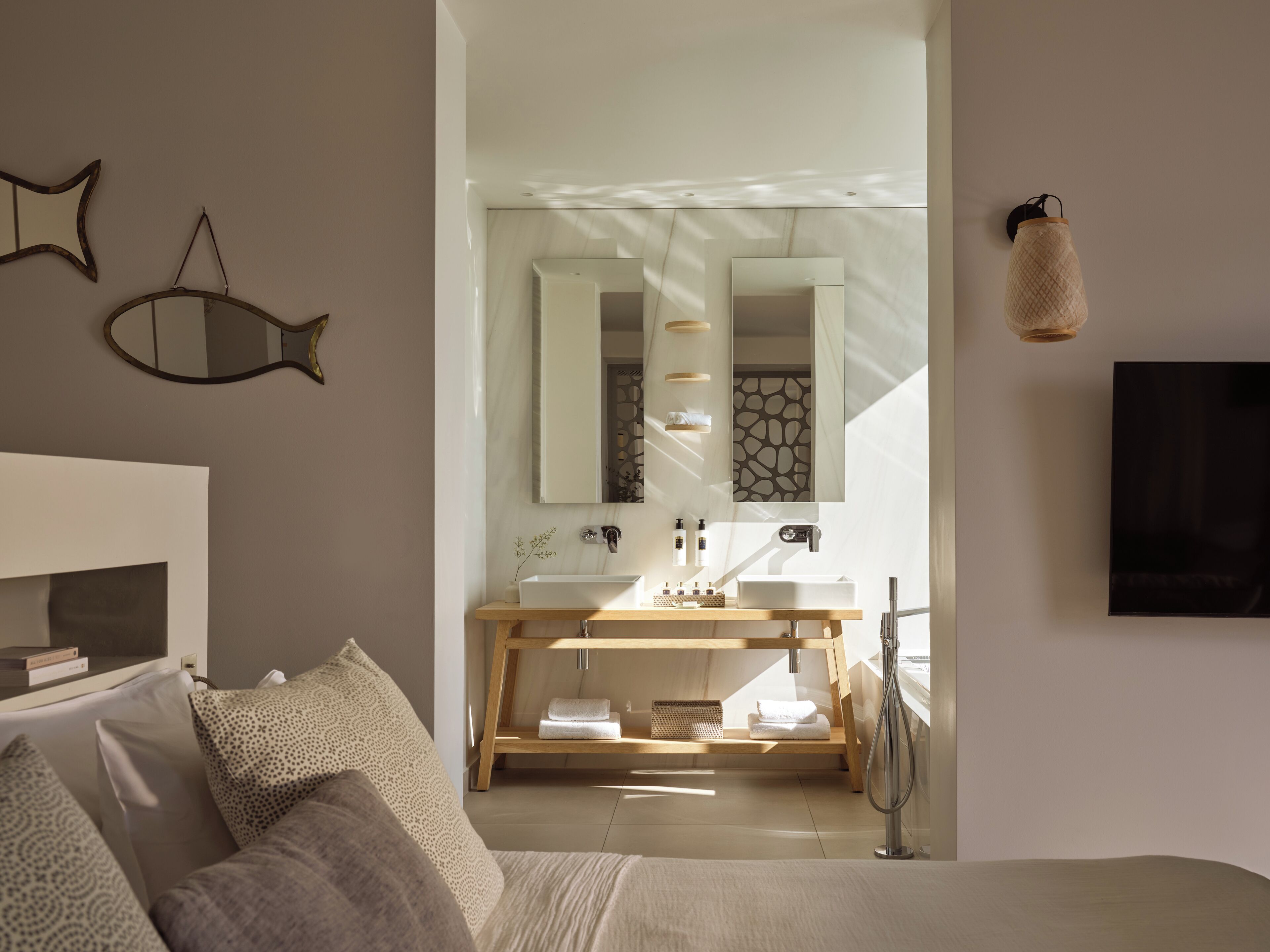 1 soverom, minibar, safe på rommet og lydisolert