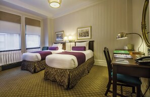 Room - Wolcott Hotel (New York)