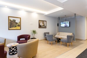 Lobby lounge - A Hotels & Suites  (Ankara)