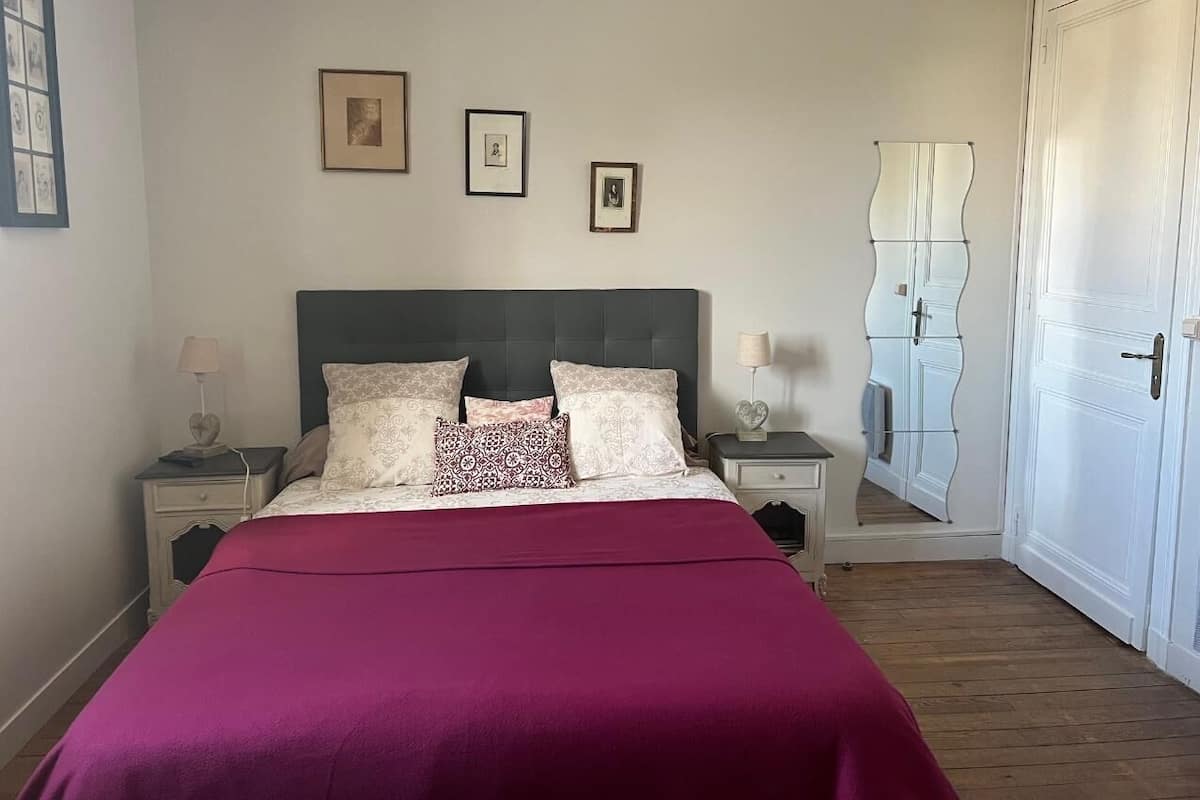 Dobbeltrom – comfort, privat bad, bassengutsikt (N°1 La belle étape)