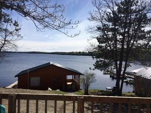 Cabane, 2 chambres, vue lac (No. 9)