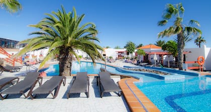 Bungalows Castillo Club Lake