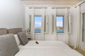 Duplex, 4 Bedrooms, Sea View (Angelica) | In-room safe, desk, soundproofing, iron/ironing board - Kalypso Villas (Paros)