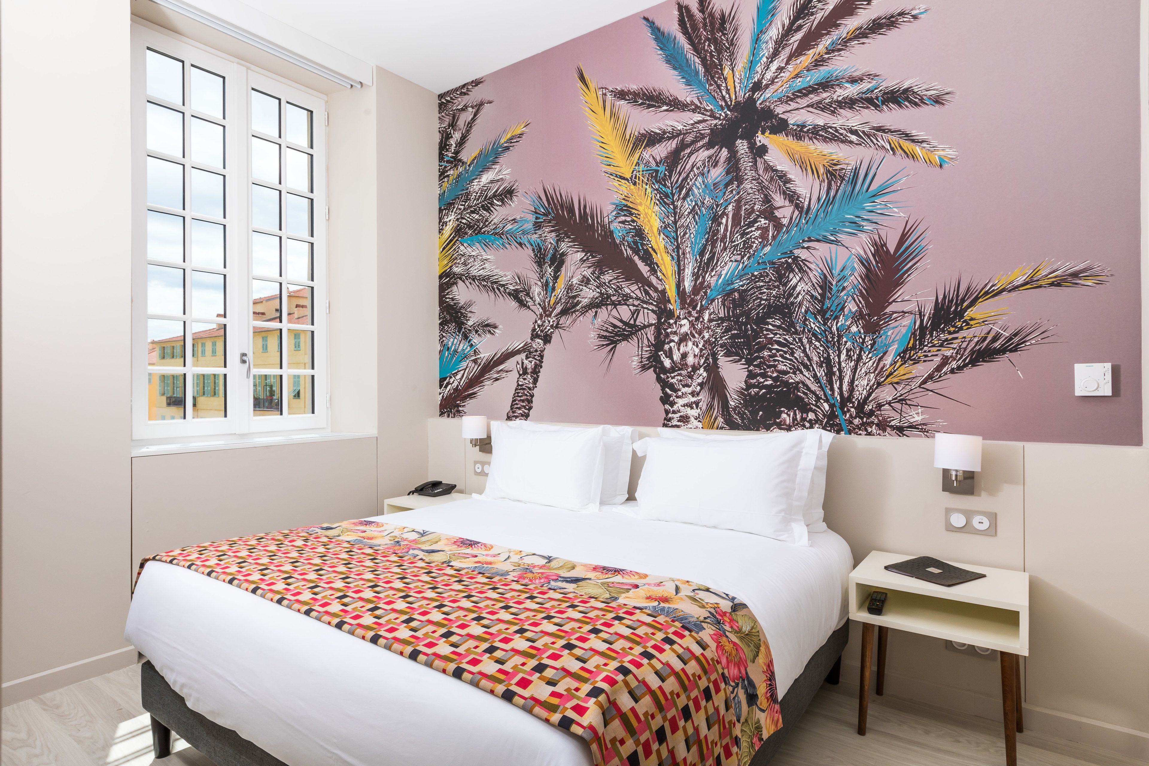 Suite Prestige | Premium bedding, minibar, in-room safe, soundproofing