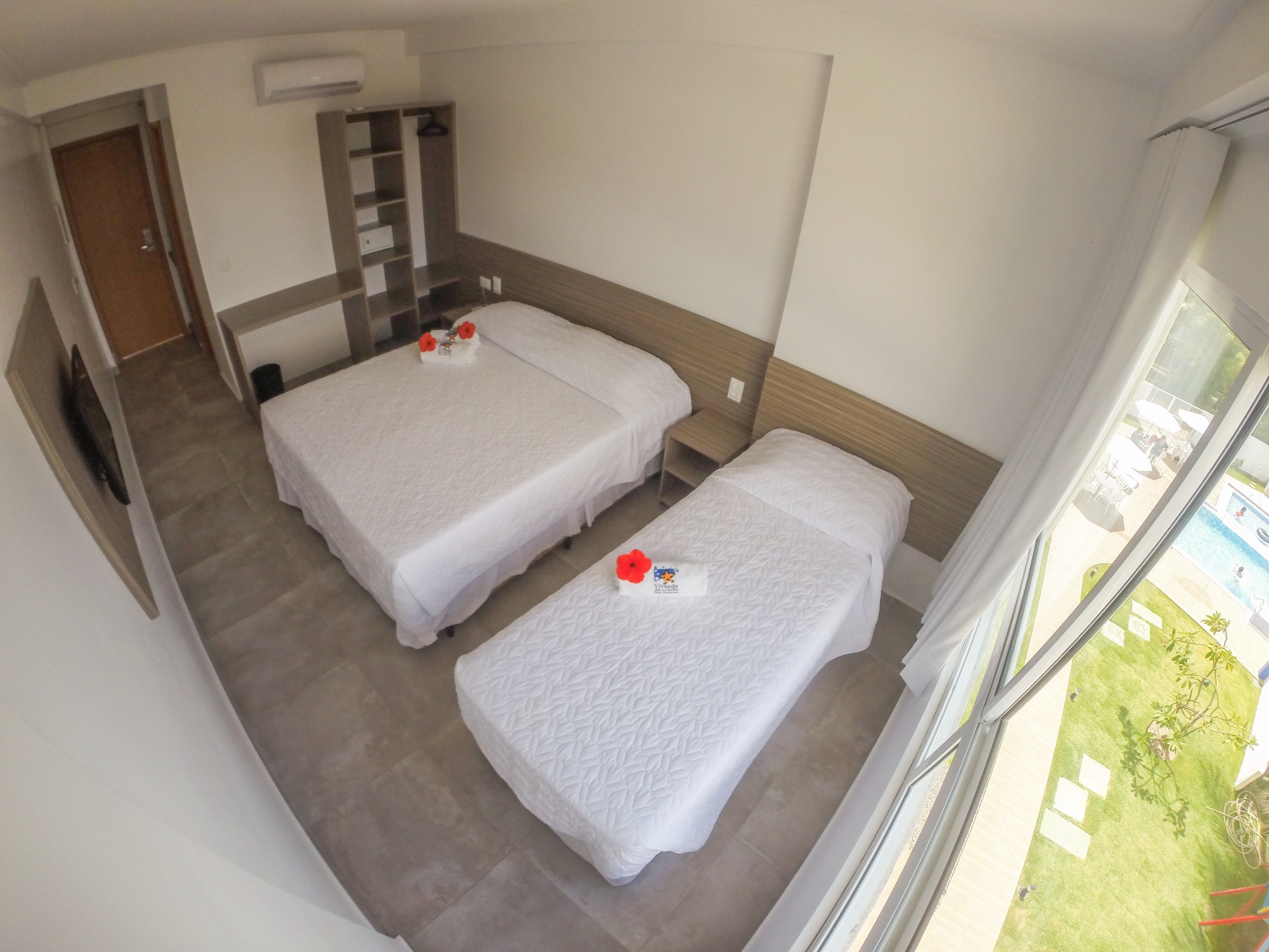 standard room | minibar, desk, laptop workspace, soundproofing