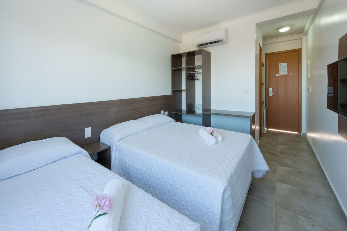 Chambre Standard | Minibar, bureau, espace de travail pour ordinateur portable