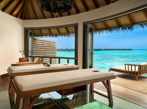 Espace de soins pour les couples, sauna, bain à remous, hammam