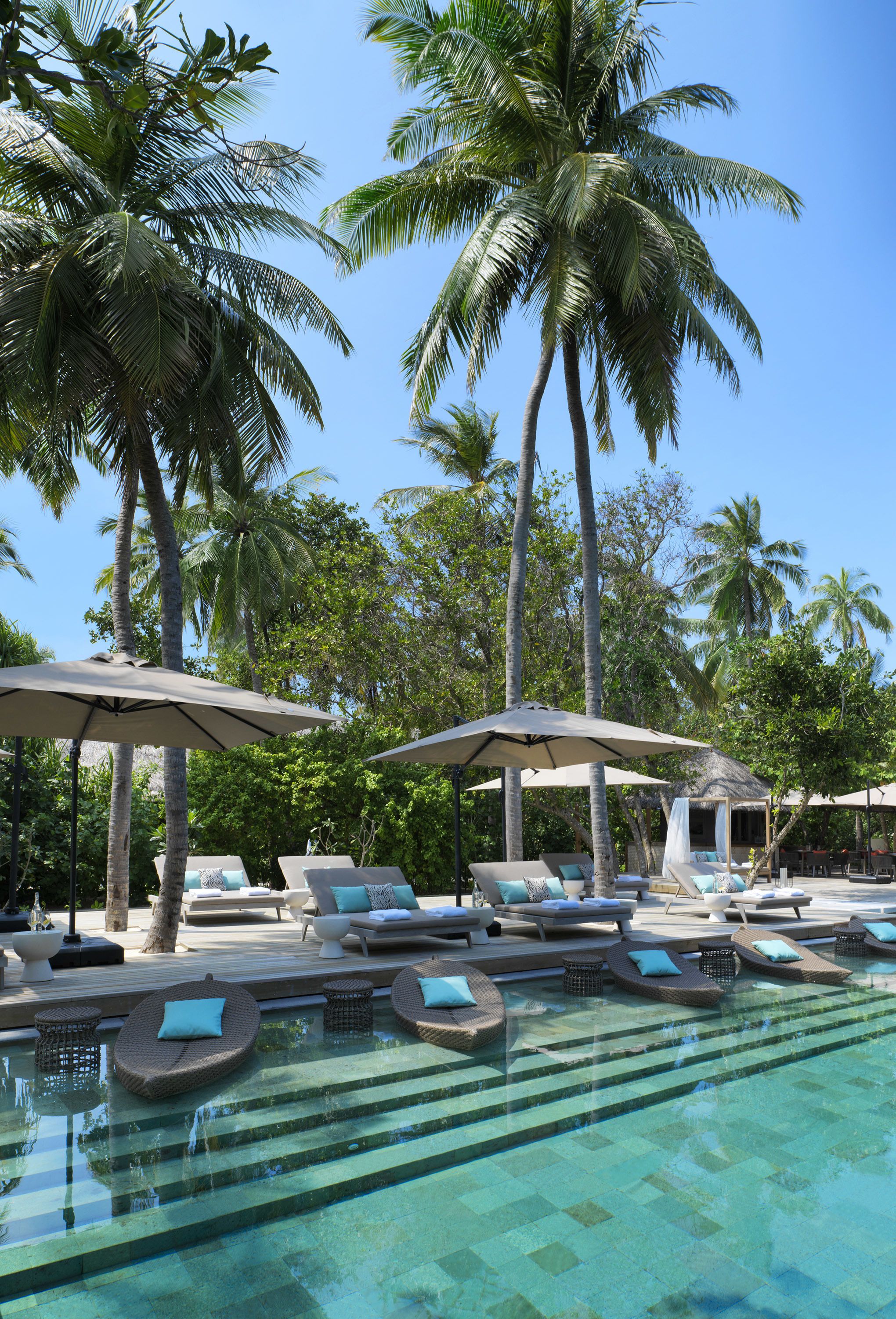 Outdoor pool, open 10:00 AM to 7:00 PM, pool umbrellas, sun loungers