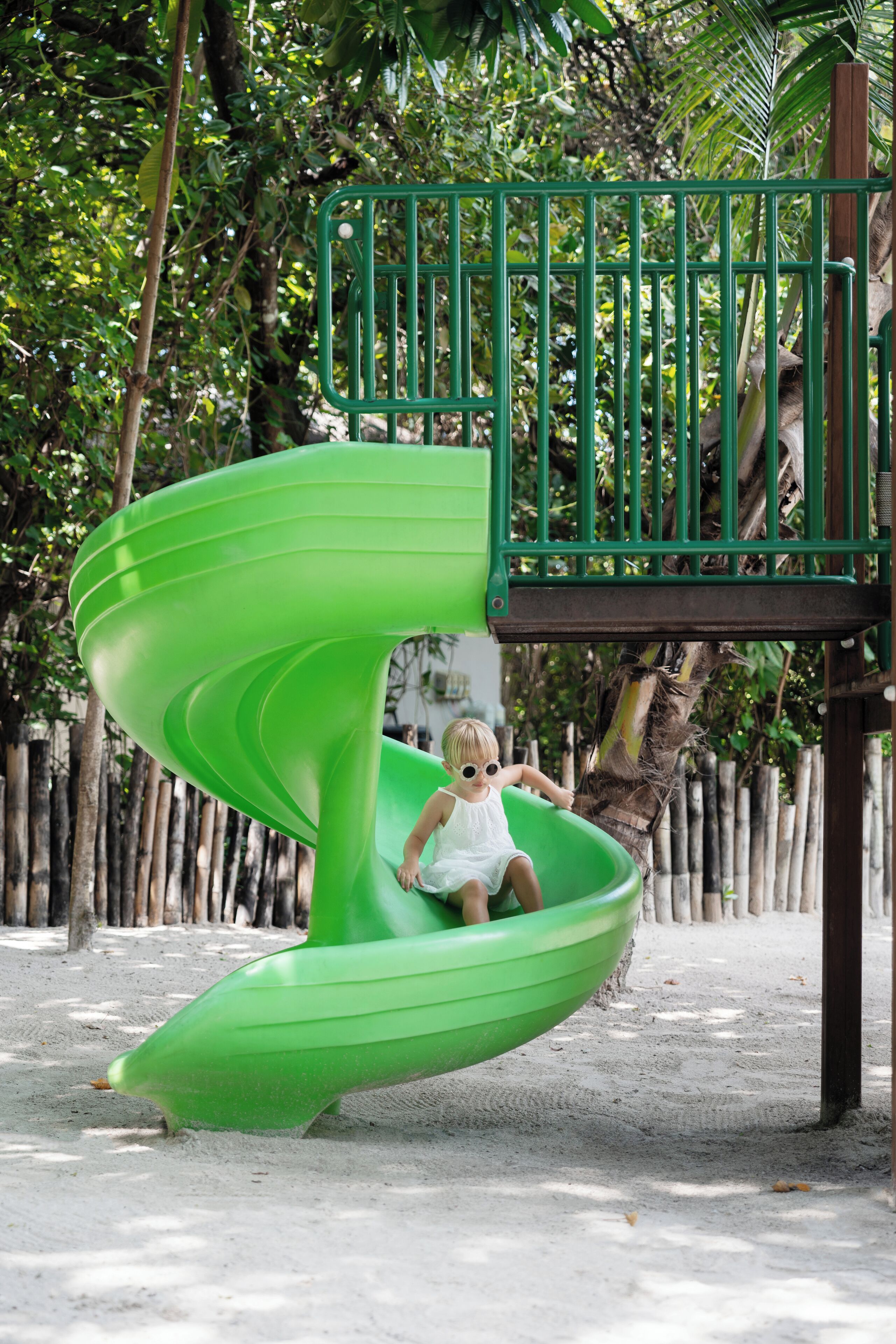 children’s play area – outdoor