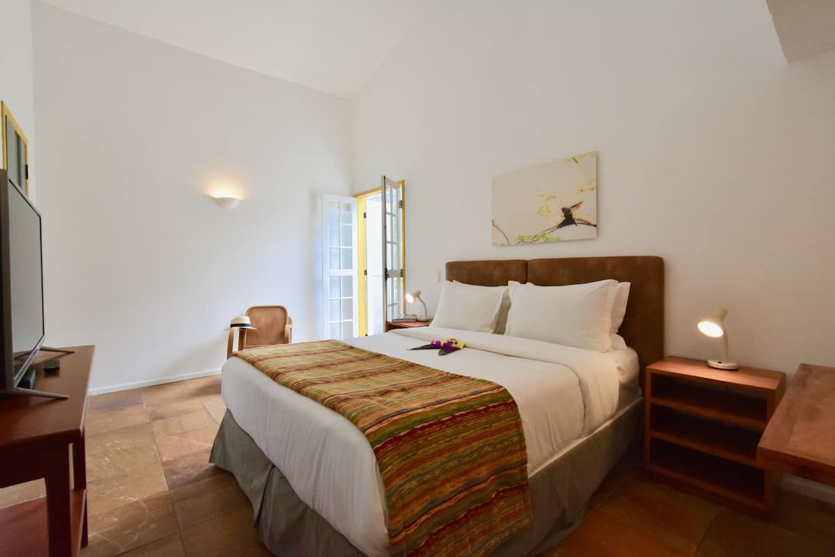 Standard Room | Premium bedding, minibar, in-room safe, desk